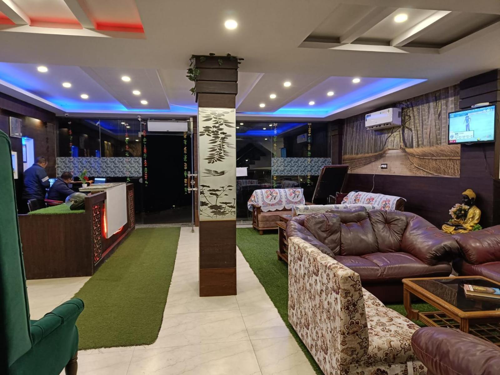 King Castle Mcleodganj-Centrally Heated And Air Cooled- Near Mall Road - Free Parking Dharamshala Dış mekan fotoğraf