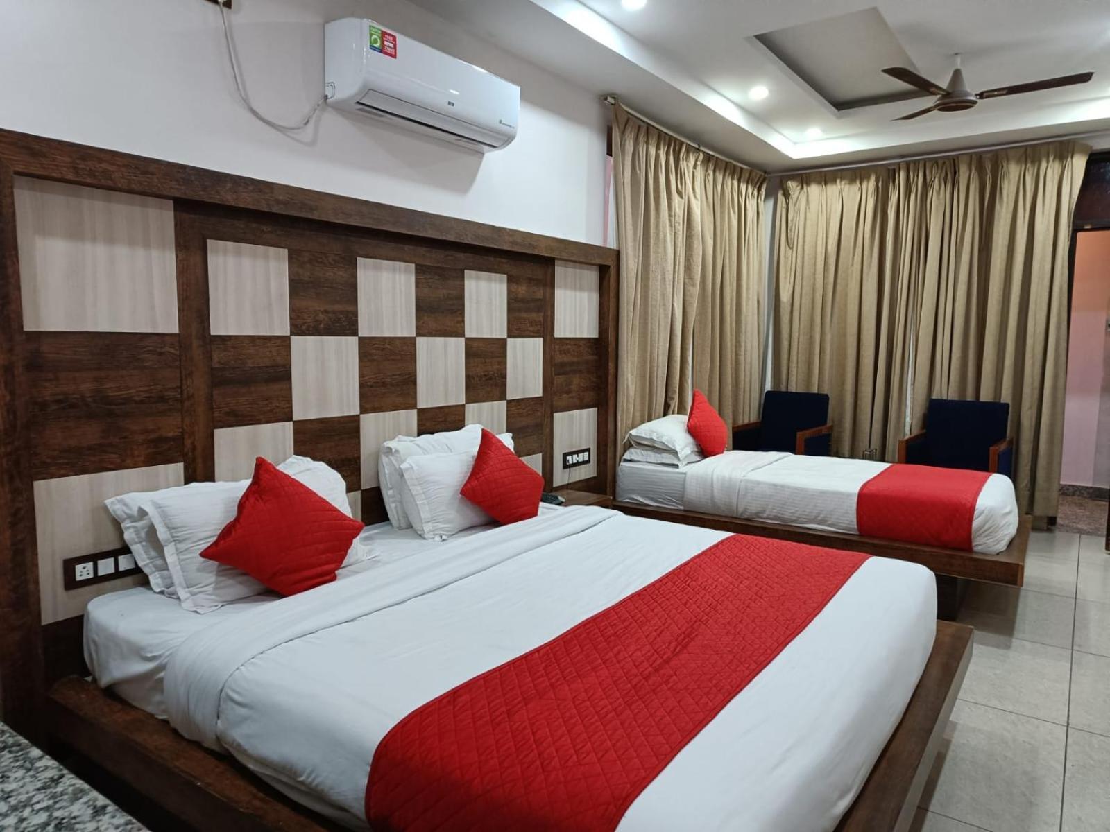 King Castle Mcleodganj-Centrally Heated And Air Cooled- Near Mall Road - Free Parking Dharamshala Dış mekan fotoğraf