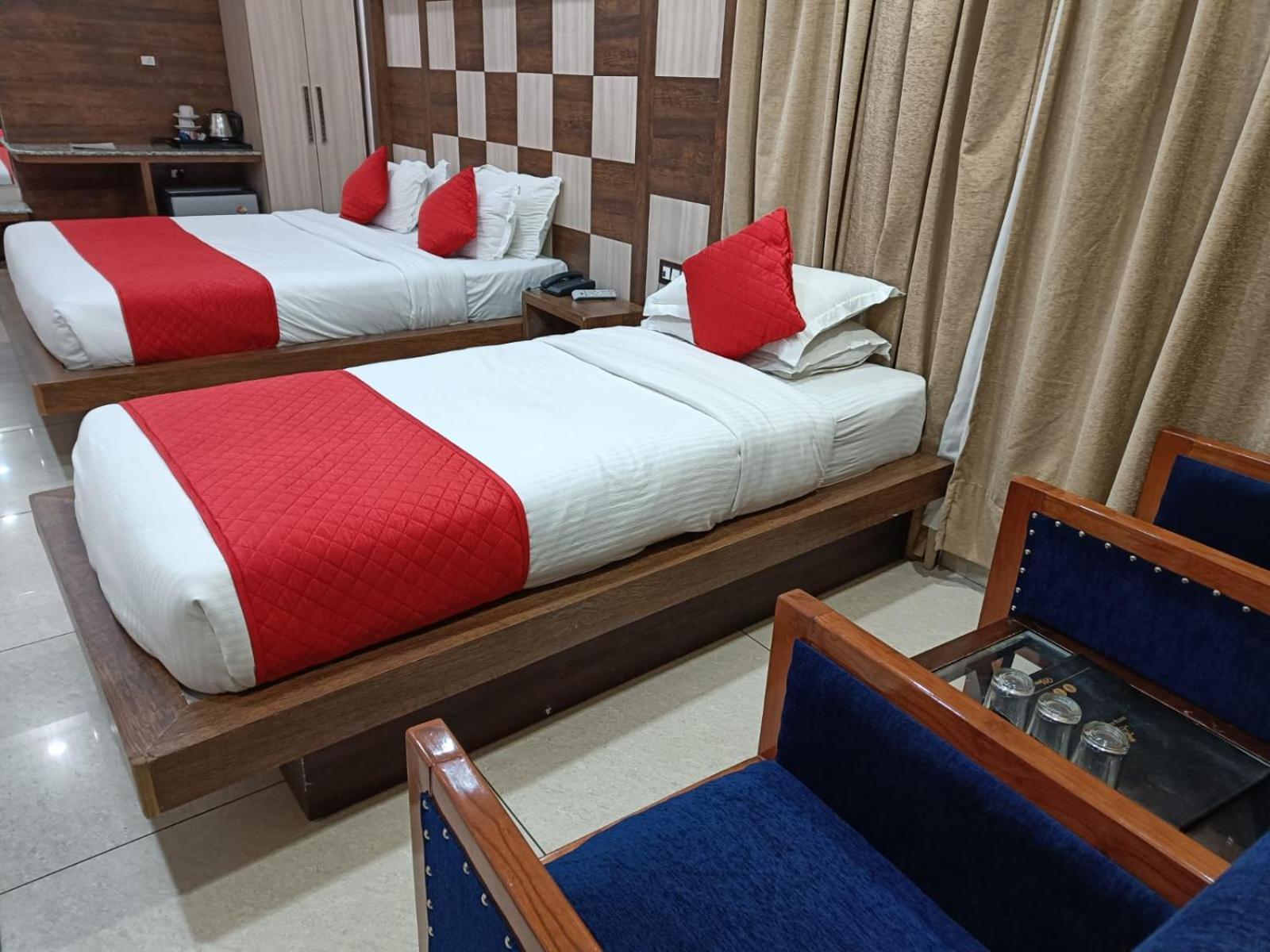 King Castle Mcleodganj-Centrally Heated And Air Cooled- Near Mall Road - Free Parking Dharamshala Dış mekan fotoğraf