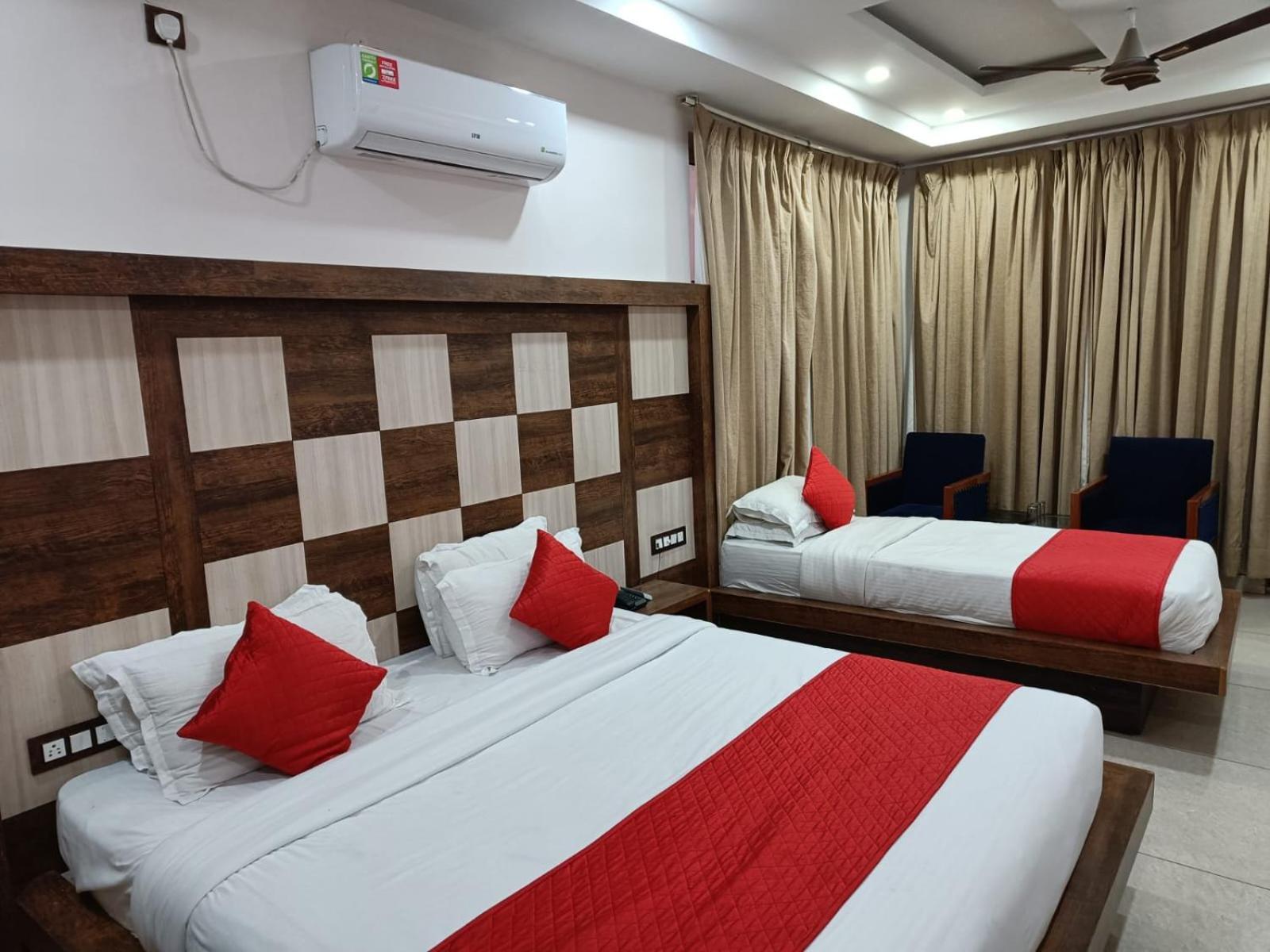 King Castle Mcleodganj-Centrally Heated And Air Cooled- Near Mall Road - Free Parking Dharamshala Dış mekan fotoğraf